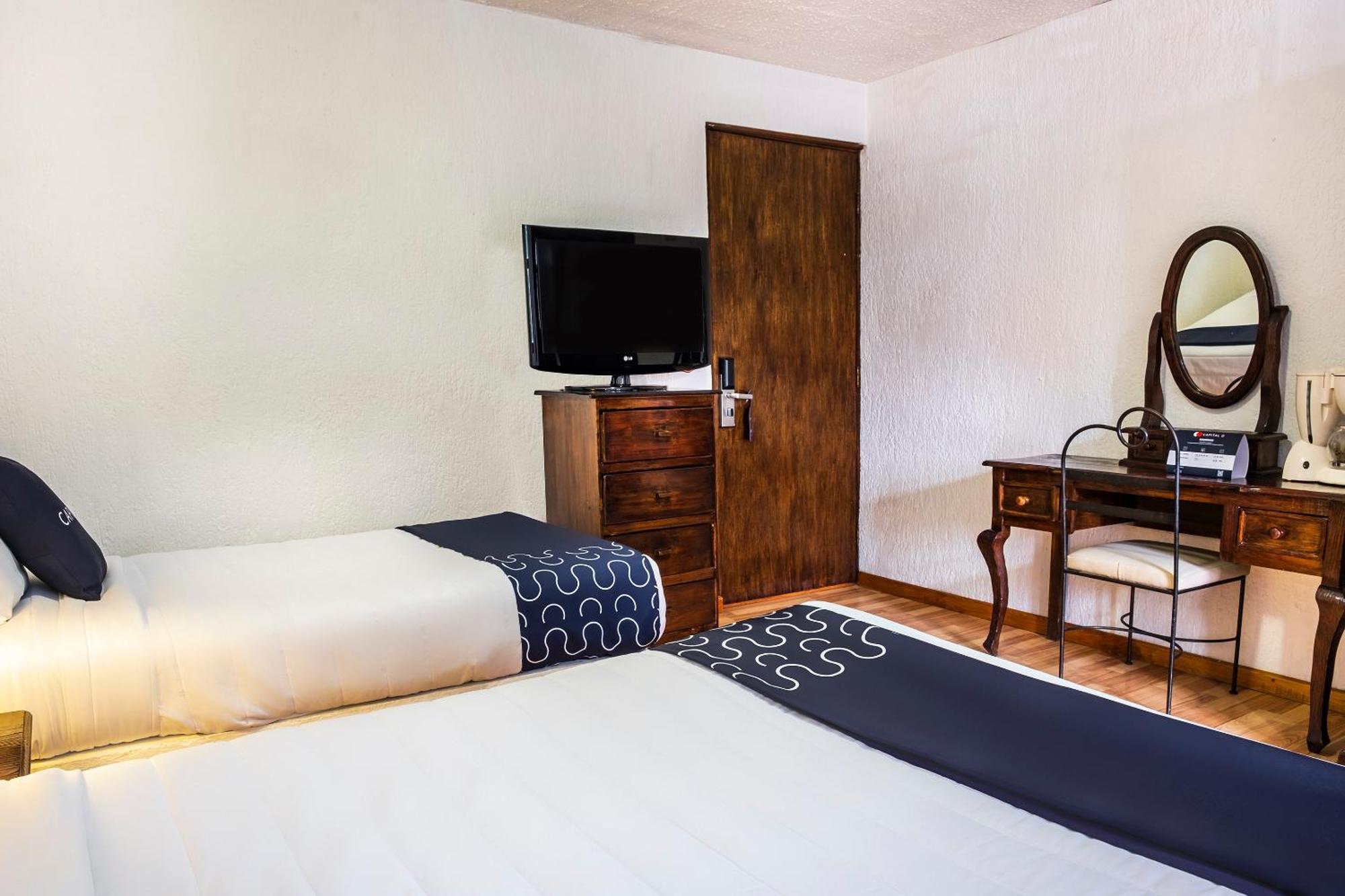 Capital O Hotel Central, คาลาปา ภายนอก รูปภาพ